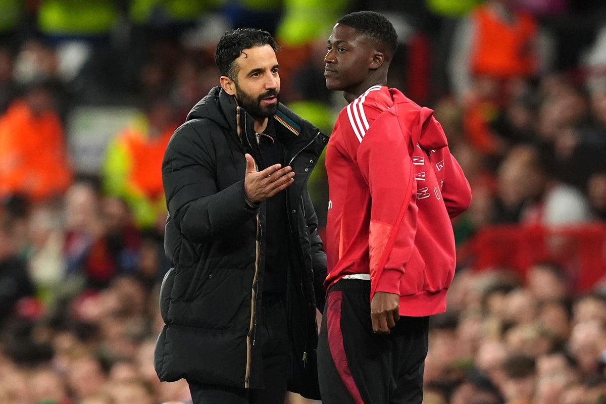 Ruben Amorim tells Kobbie Mainoo to ignore ‘nonsense’ and ‘fight’ for Manchester United place – UK Times