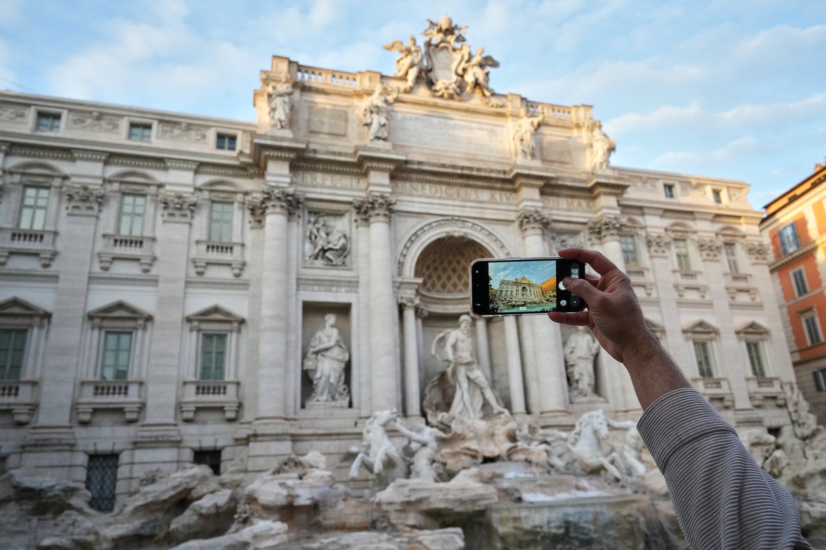 Visiting Rome’s Trevi Fountain? You will now have to pay an entrance fee