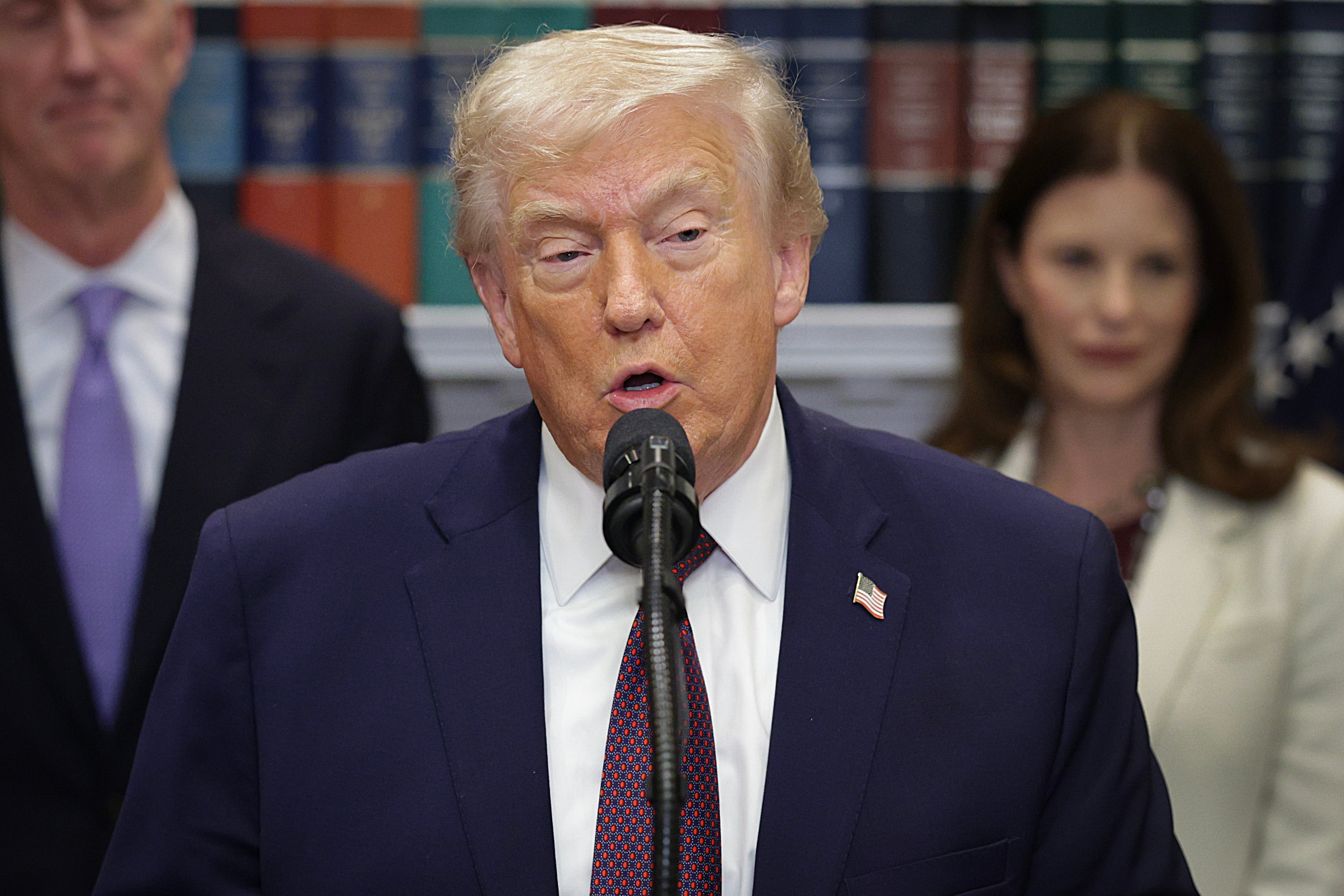 Trump announces deal with nine pharma companies to lower drug costs