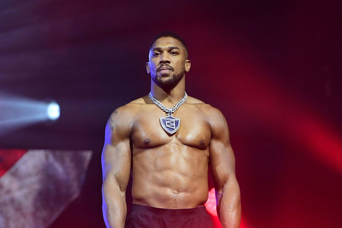 Anthony Joshua takes six rounds to overcome Youtuber turned boxer Jake Paul