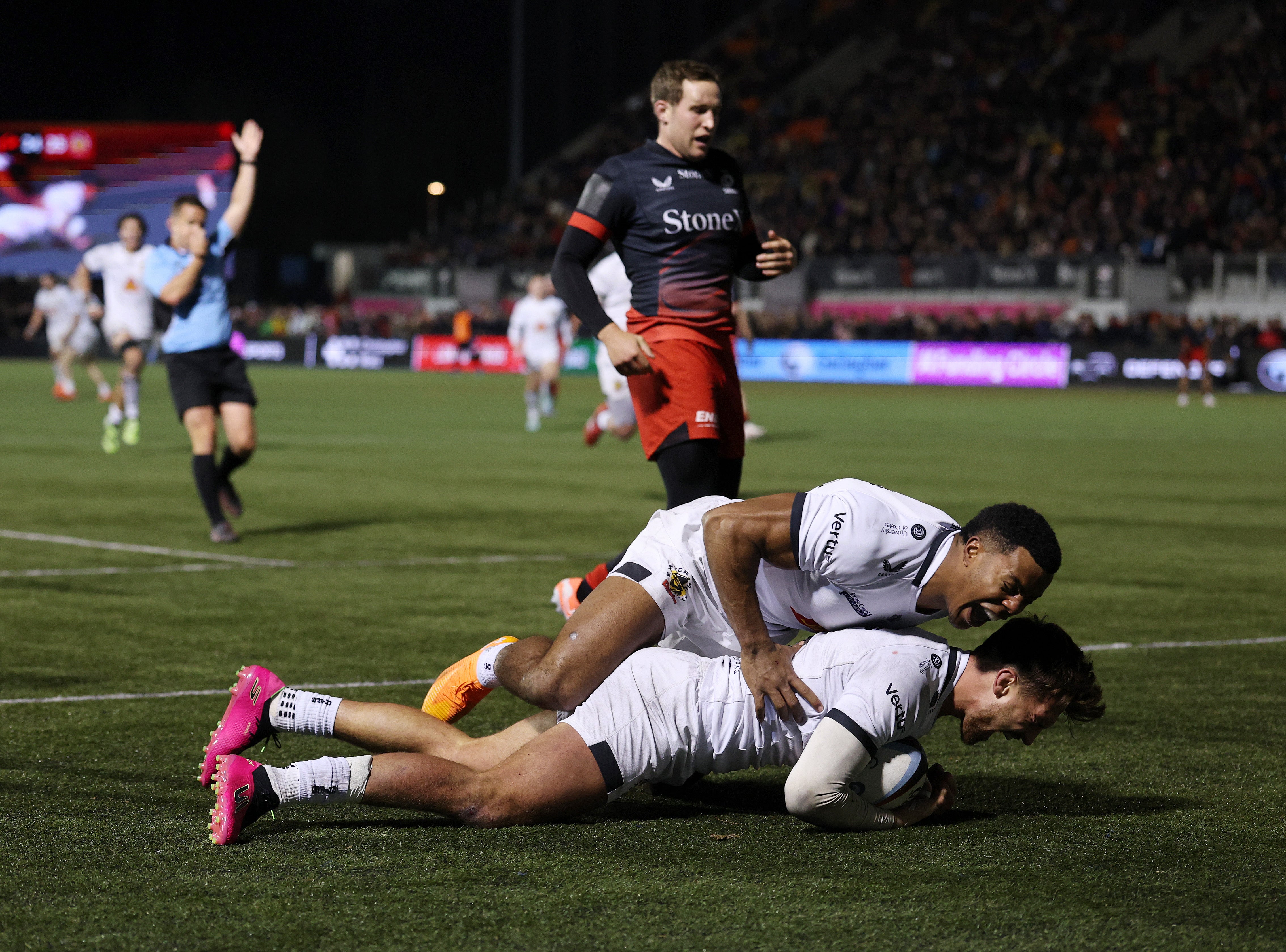 Henry Slade’s late try put the icing on the cake for Exeter