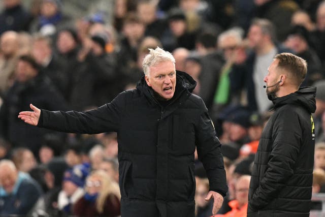 <p>David Moyes was left to manage his anger at the officiating at full-time</p>