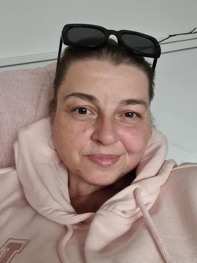 <p>Clare was diagnosed with metastatic base of tongue cancer</p>