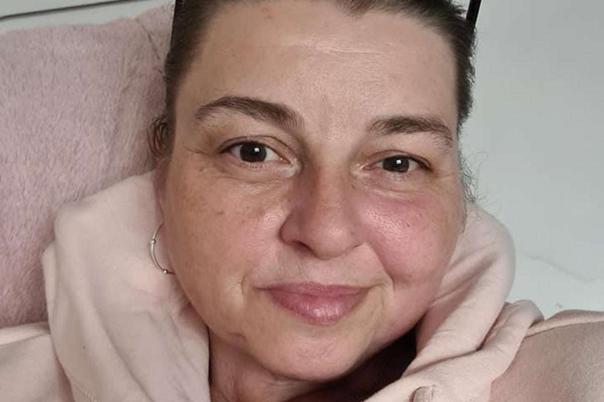 Mum who spent eight years fighting mouth cancer celebrates Christmas without disease Mum who spent eight years fighting mouth cancer celebrates Christmas without disease