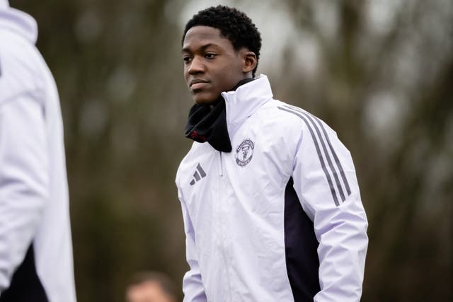 <p>Kobbie Mainoo was left out of Man Utd’s squad against Aston Villa due to a calf injury</p>
