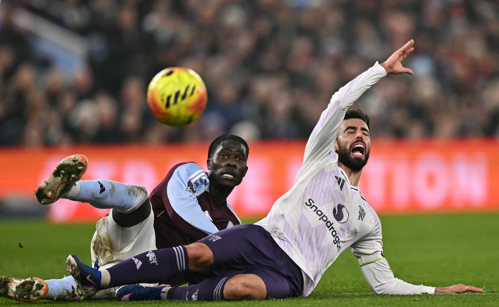 Bruno Fernandes é a mais recente adição à lista de lesionados do Manchester United