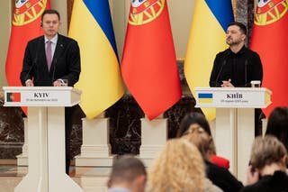 Ukraine's President Volodymyr Zelensky (R) and Portugal's Prime Minister Luis Montenegro (L) speak during a joint press conference in Kyiv