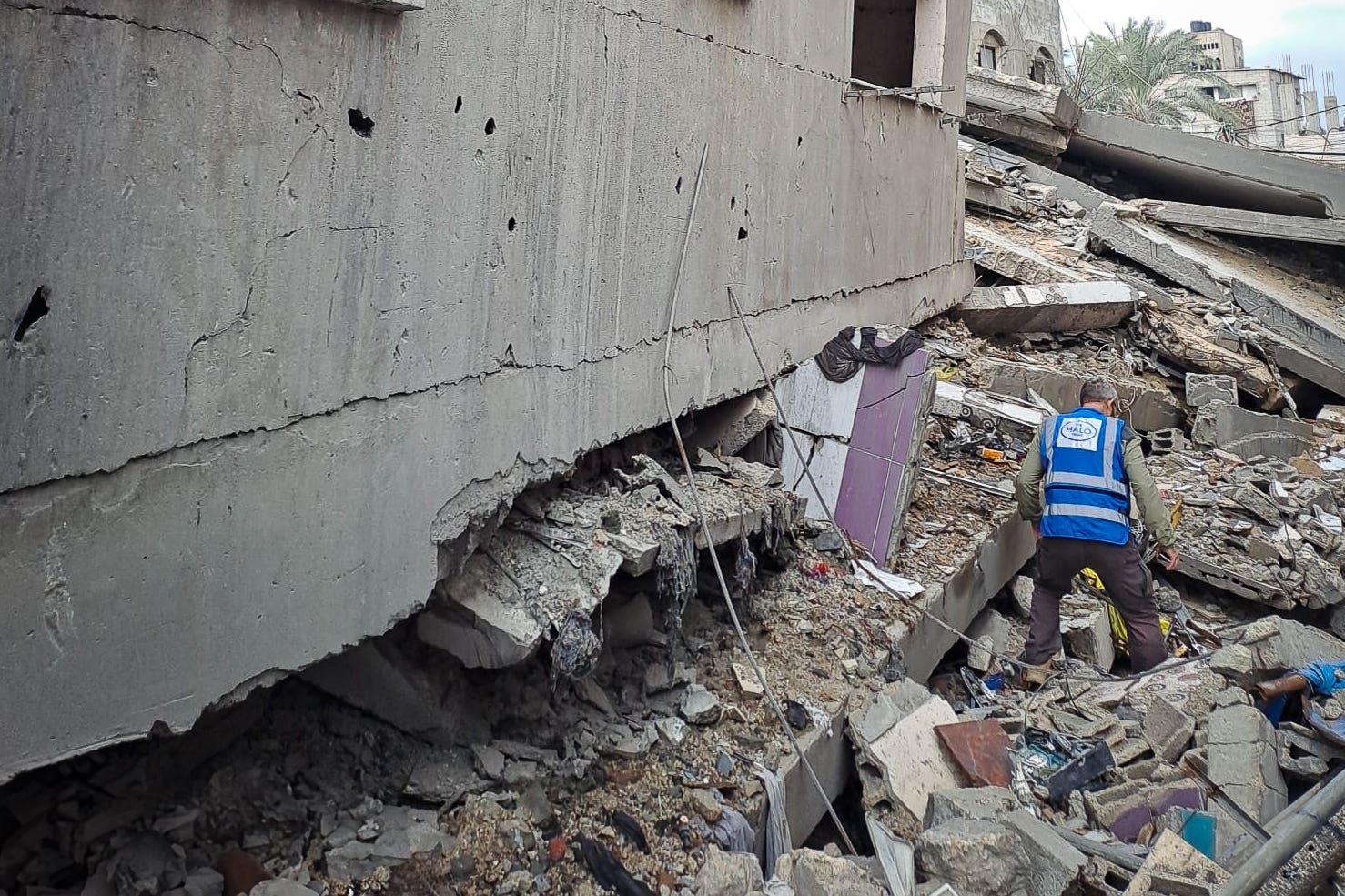 Halo Trust teams have begun working in Gaza (Halo Trust/PA)