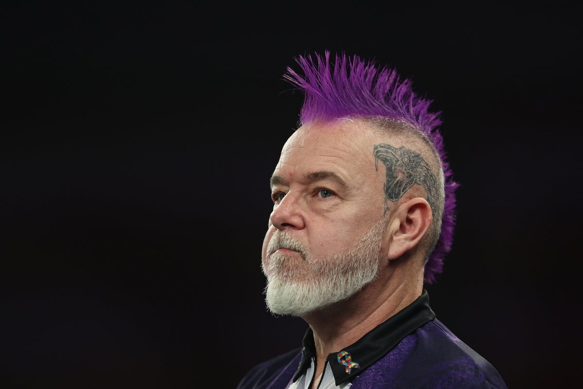 Michael Van Gerwen takes fresh swipe at Peter Wright after World Darts Championship exit Michael Van Gerwen takes fresh swipe at Peter Wright after World Darts Championship exit