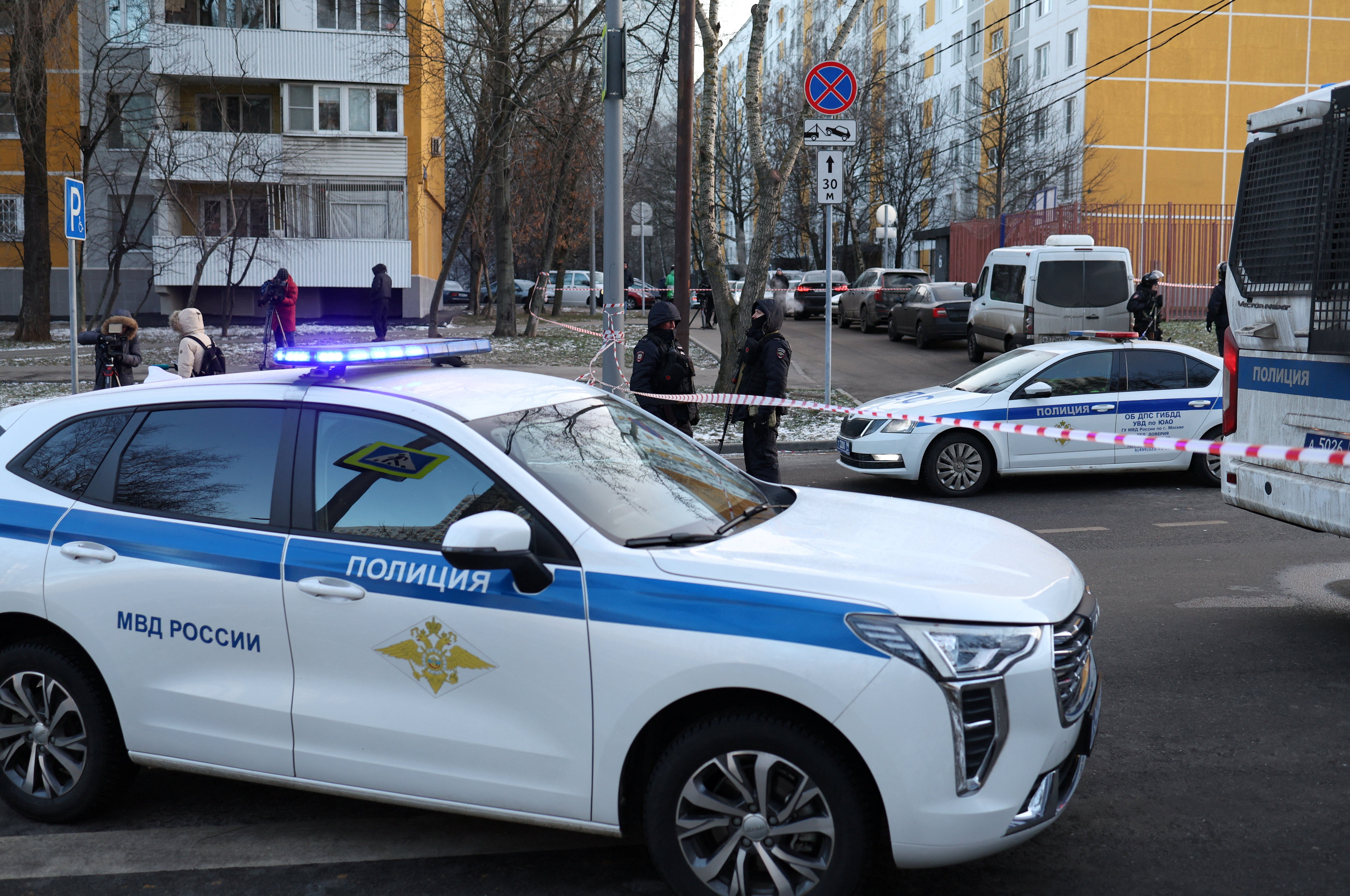 Ukraine-Russia war latest: Moscow police officers killed in another deadly car bomb blast
