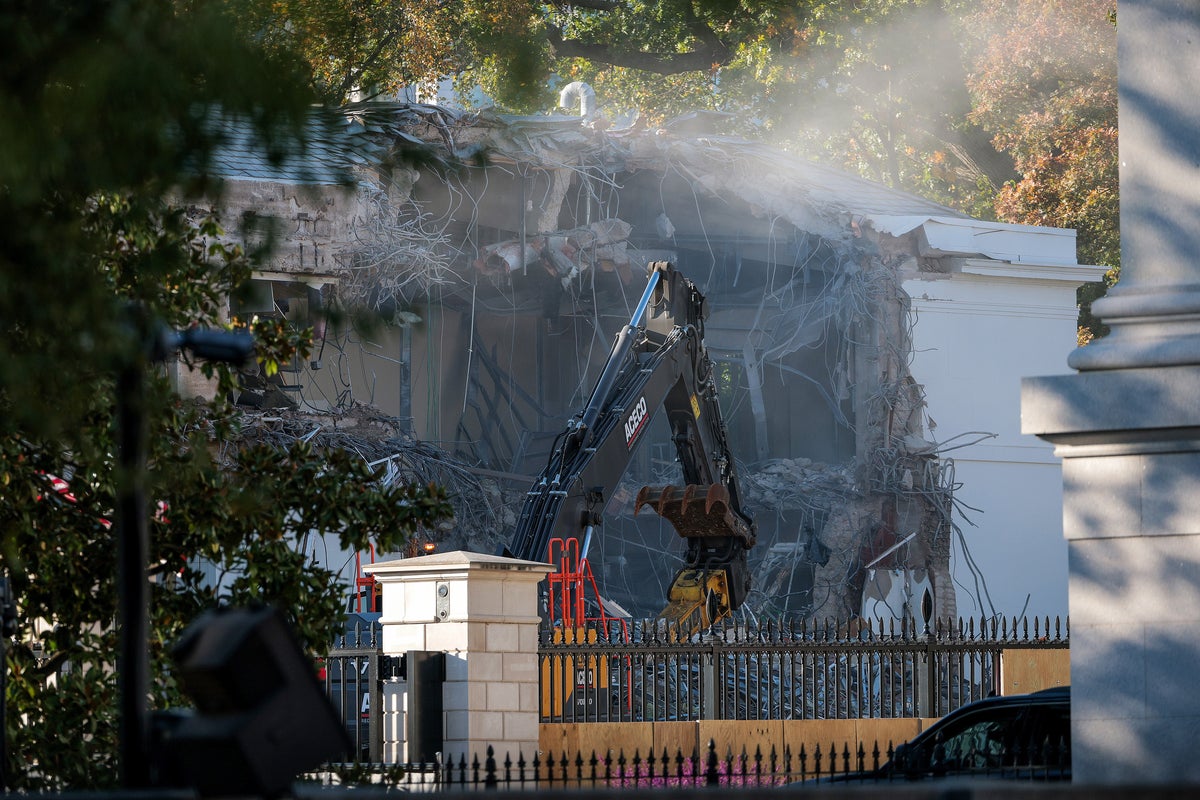 Trump administration sued over concerns ballroom demolition crews were exposed to cancer-causing materials
