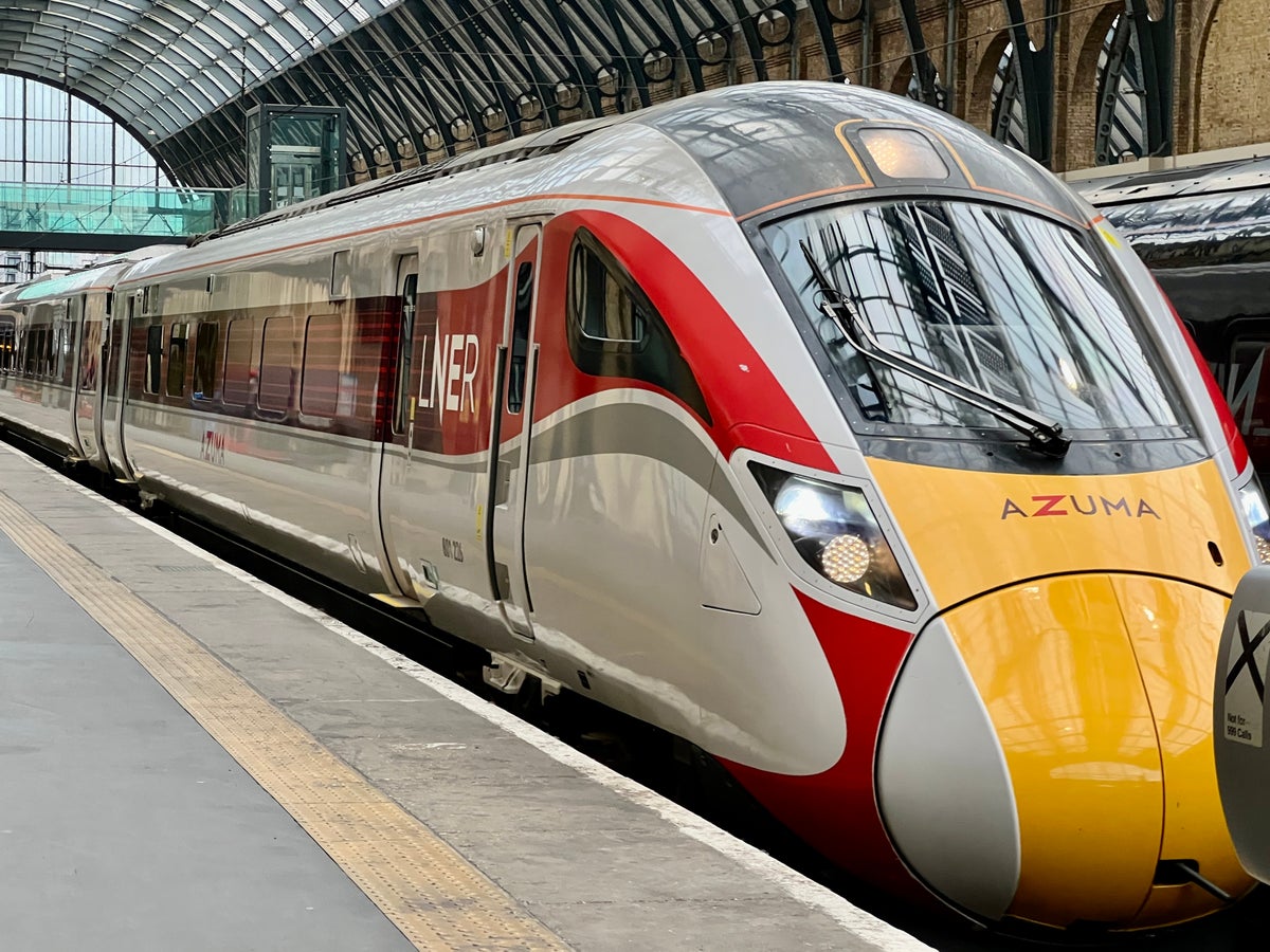 Train Worker Serves Bin-Retrieved Sausage Rolls to First Class: When 'Customer Service' Goes Horribly Wrong?