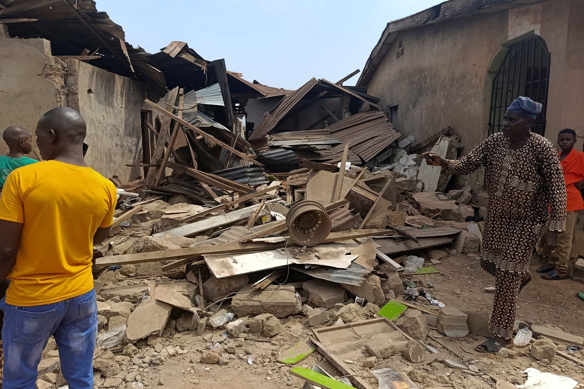https://static.independent.co.uk/2025/12/28/5/58/US-launches-airstrike-on-ISIS-militants-in-Nigeria-cg01b93p.jpeg?width=1200&height=800&crop=1200:800