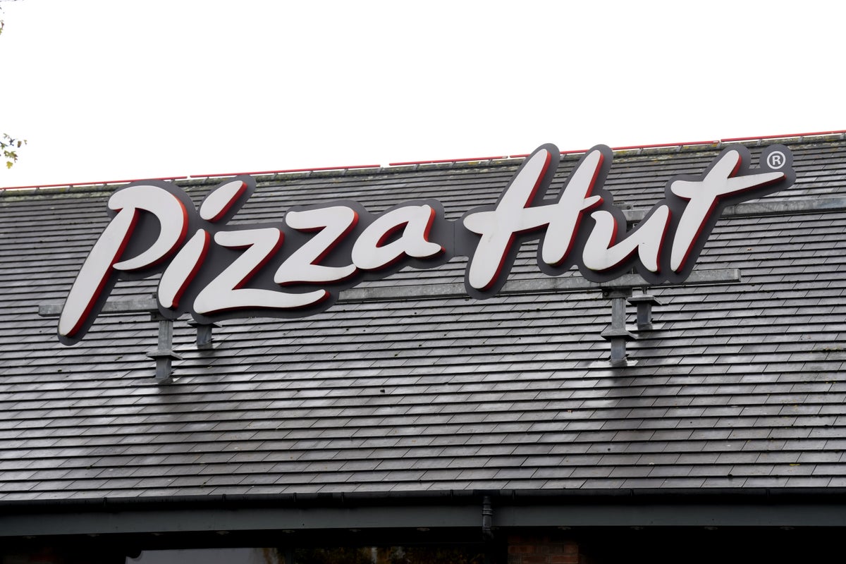 No one showed for 9-year-old’s birthday at Pizza Hut – until her local town found out – UK Times No one showed for 9-year-old’s birthday at Pizza Hut – until her local town found out – UK Times