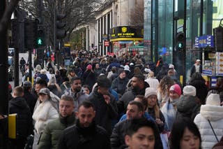 Shoppers on Oxford Street, one of the UKโs major shopping districts