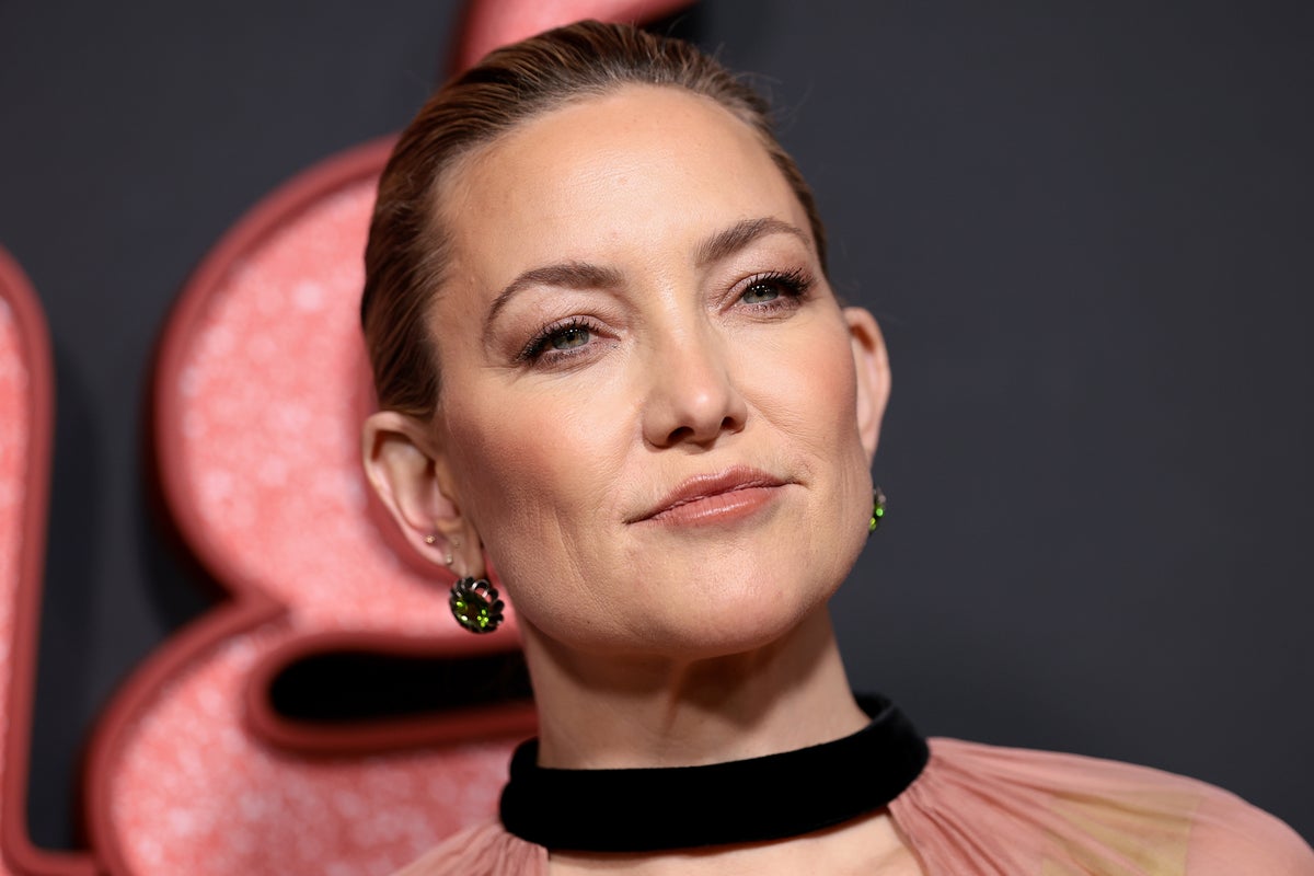 Kate Hudson shares truth about her Home Alone 2 cameo Kate Hudson shares truth about her Home Alone 2 cameo