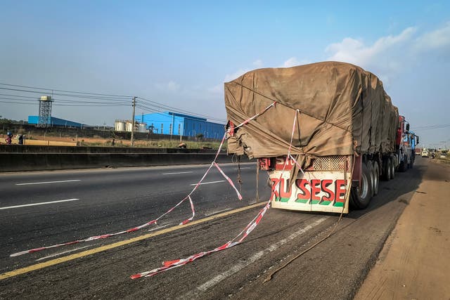<p>A damaged 18-wheeler truck is seen on the side of the road after a crash involving British boxer Anthony Joshua on the Lagos-Ibadan Expressway near Sagamu on December 29, 2025</p>
