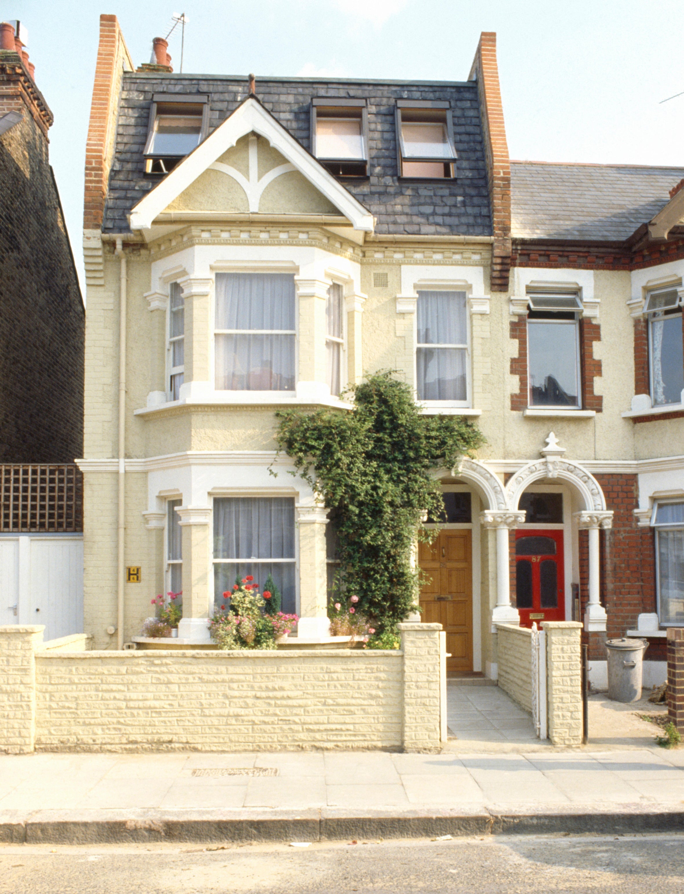 And example of the exterior of an Edwardian semi-detached townhouse with a loft conversion