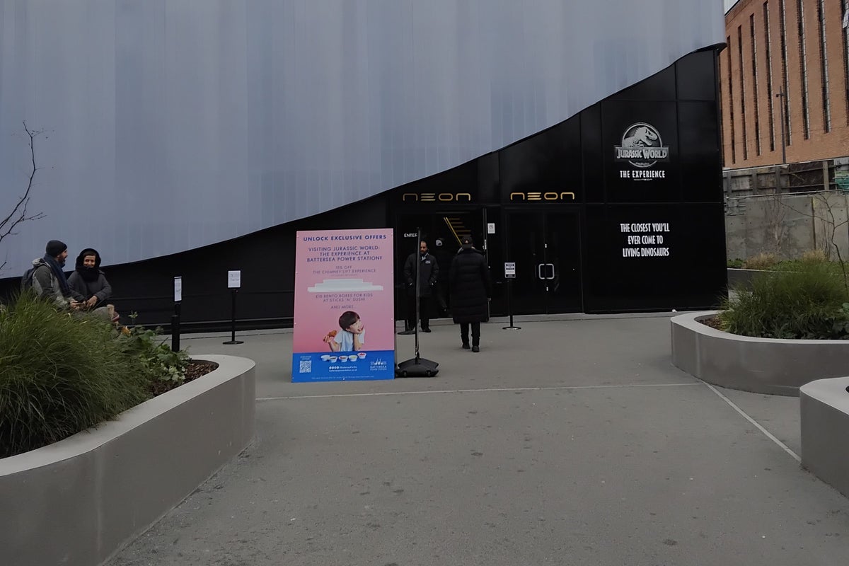 ‘Children in tears’ after Jurassic World vouchers refused at the door – UK Times