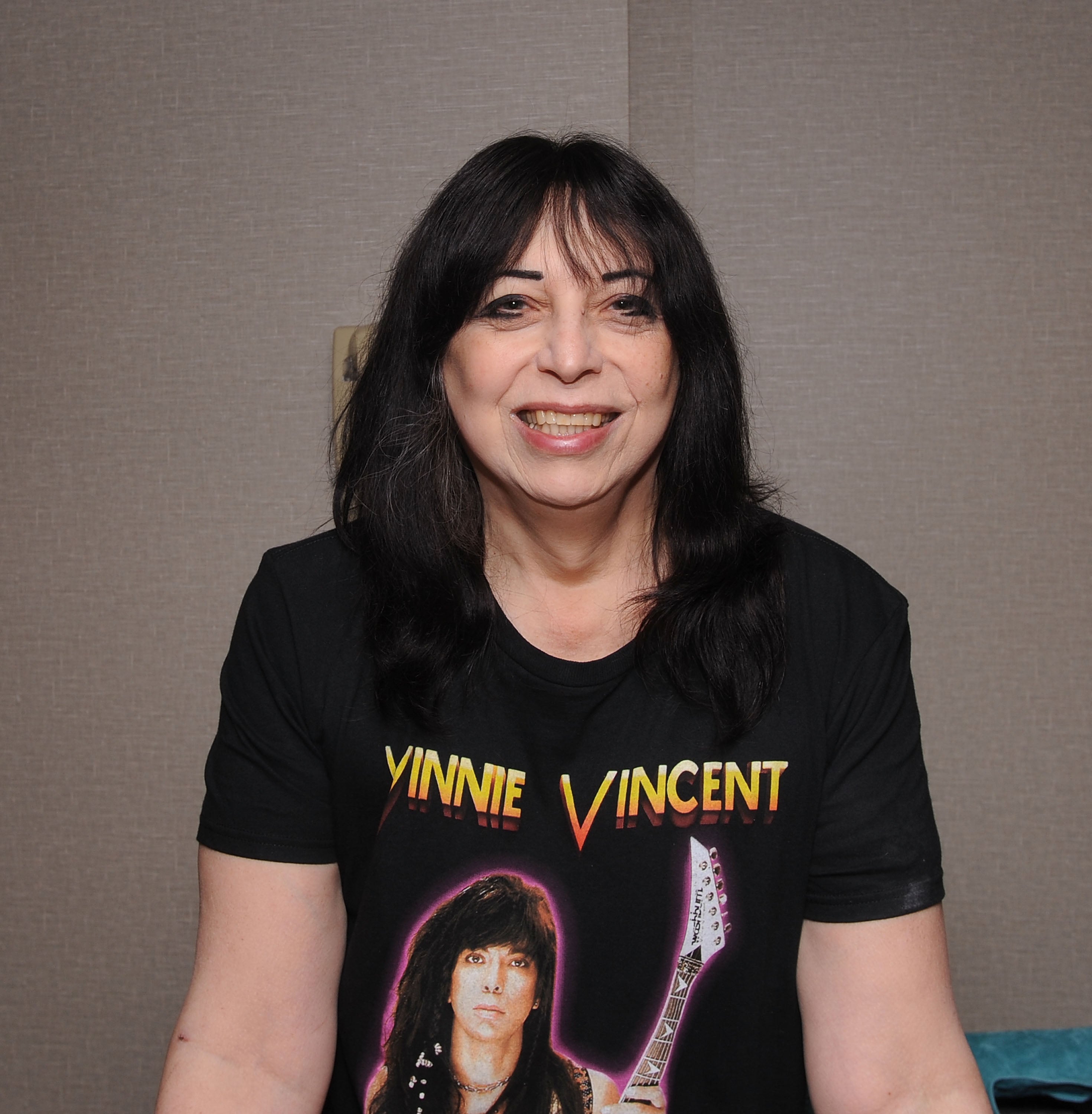 Ex-KISS member Vinnie Vincent lashes out at fans &lsquo;whining&rsquo; about $225 price of his new single