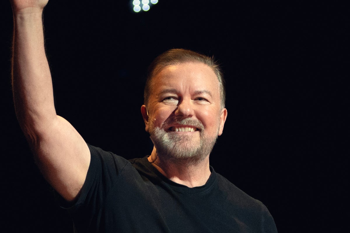 Ricky Gervais lashes out at ‘middle-class, elitist’ critics in new stand-up special Ricky Gervais lashes out at ‘middle-class, elitist’ critics in new stand-up special
