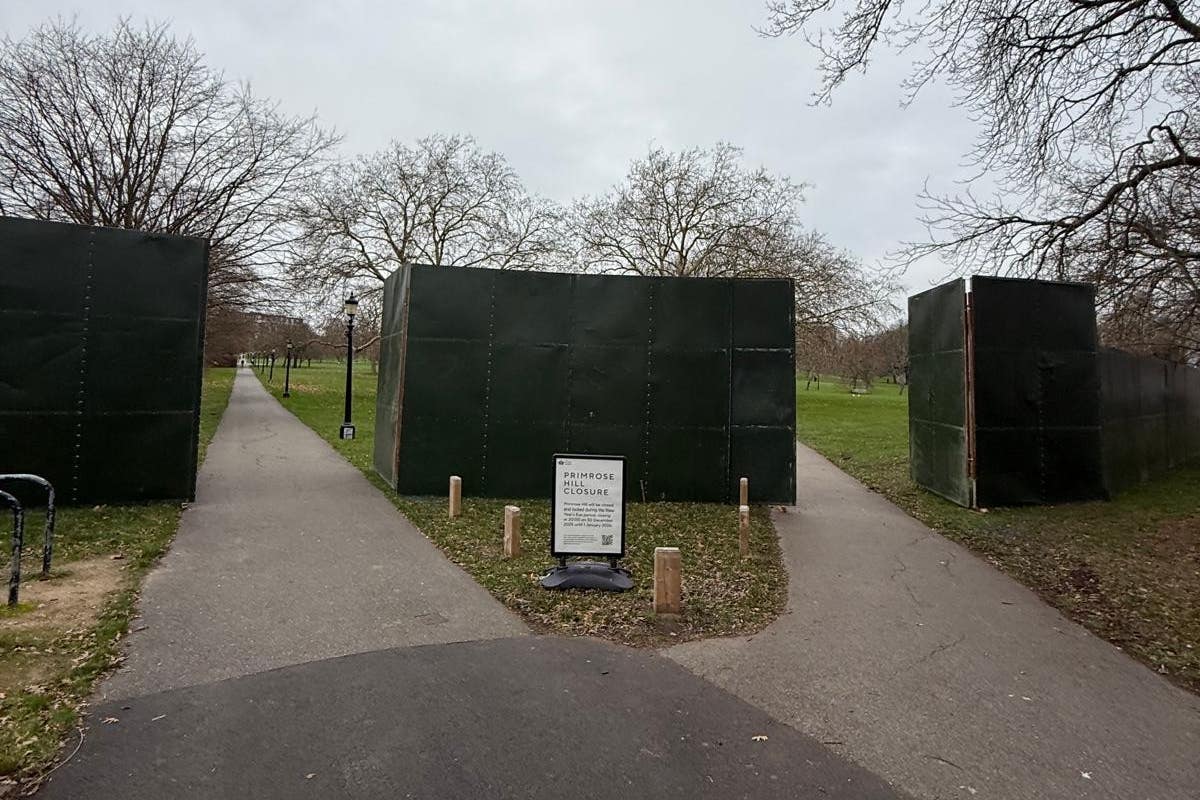 Fury over &lsquo;grotesque&rsquo; fencing erected around popular London NYE fireworks viewing spot