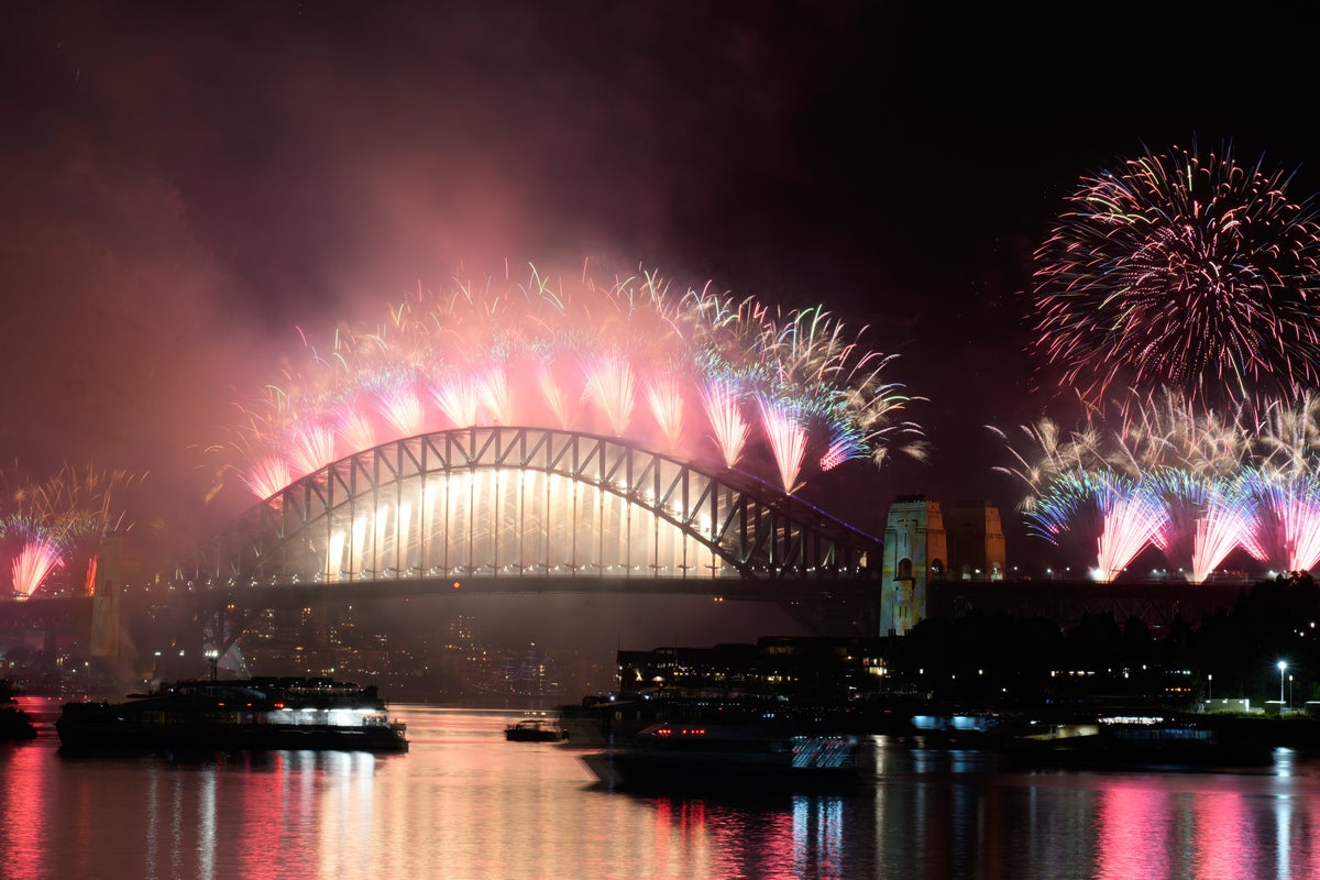 https://static.independent.co.uk/2025/12/31/15/New_Year's_Eve_Australia_87040.jpg?width=1200&height=800&crop=1200:800