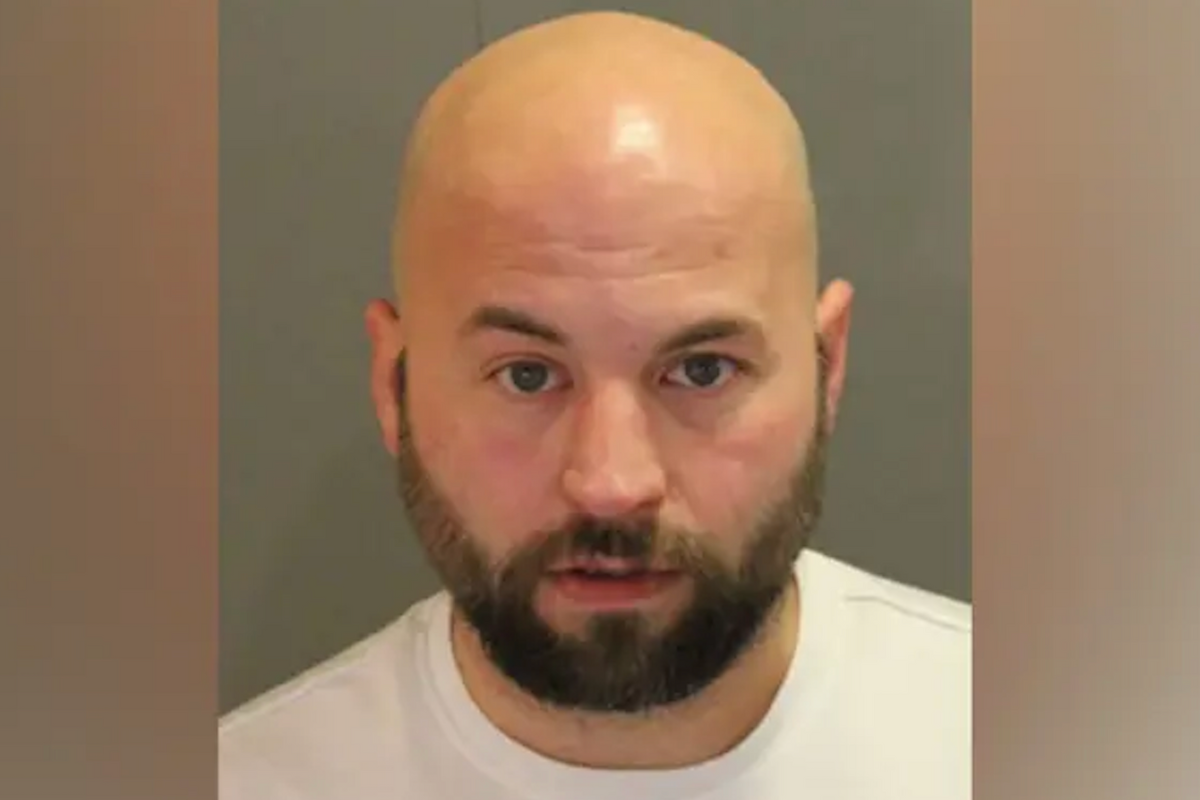 75-year-old man in critical condition after being punched by DoorDash driver after road rage argument, police say 75-year-old man in critical condition after being punched by DoorDash driver after road rage argument, police say