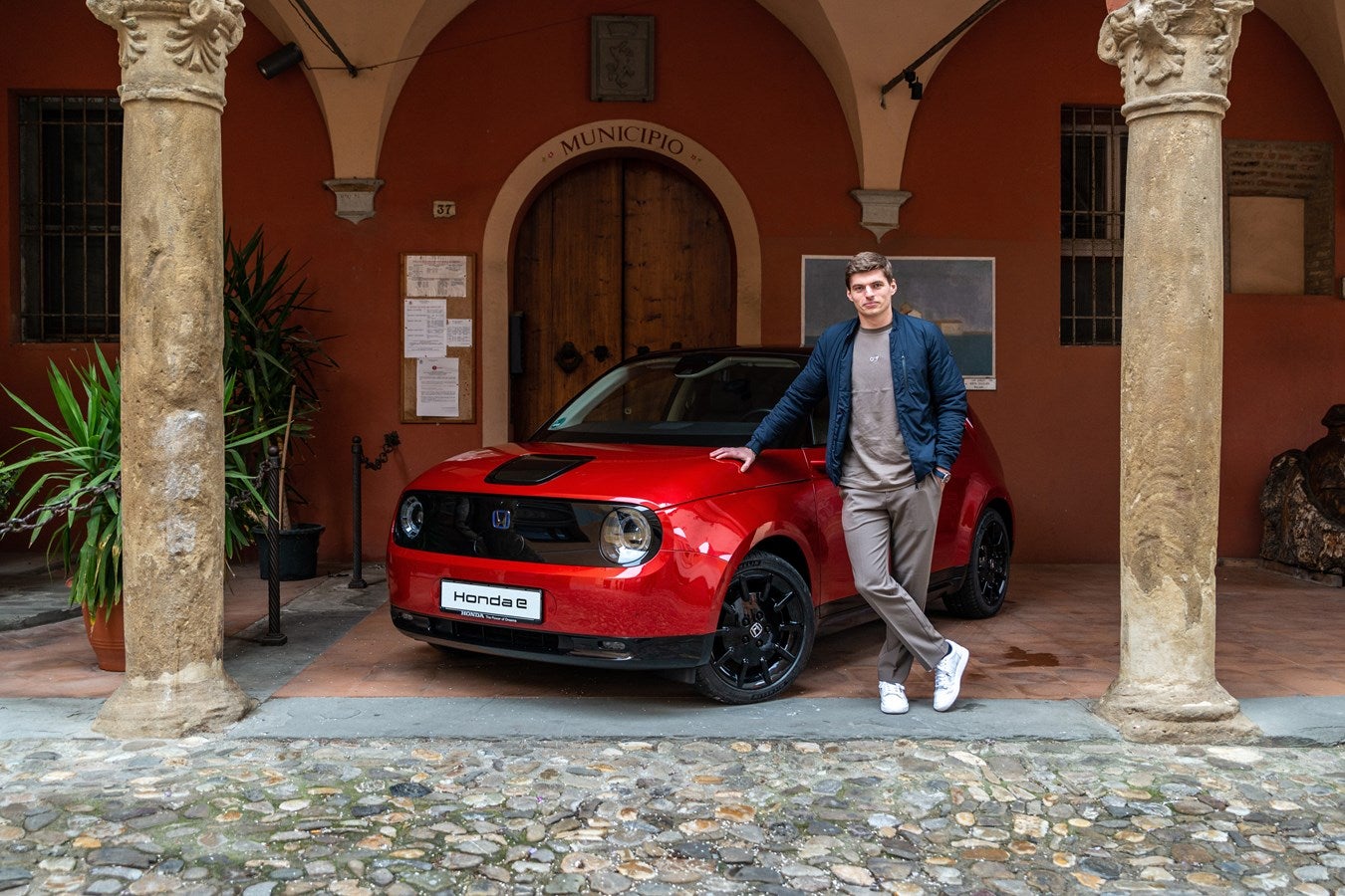 The Honda e was makes a great city car – and Max Verstappen seems to like it, too