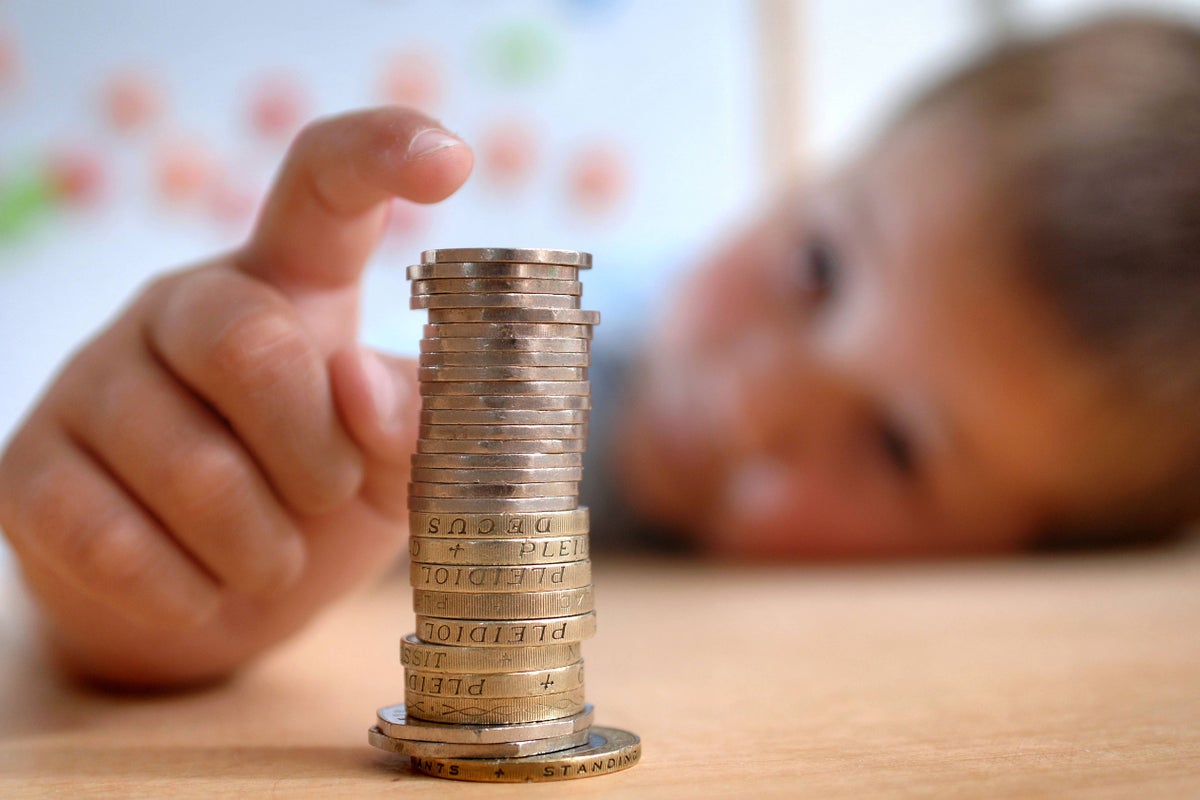 Should you give your children pocket money?