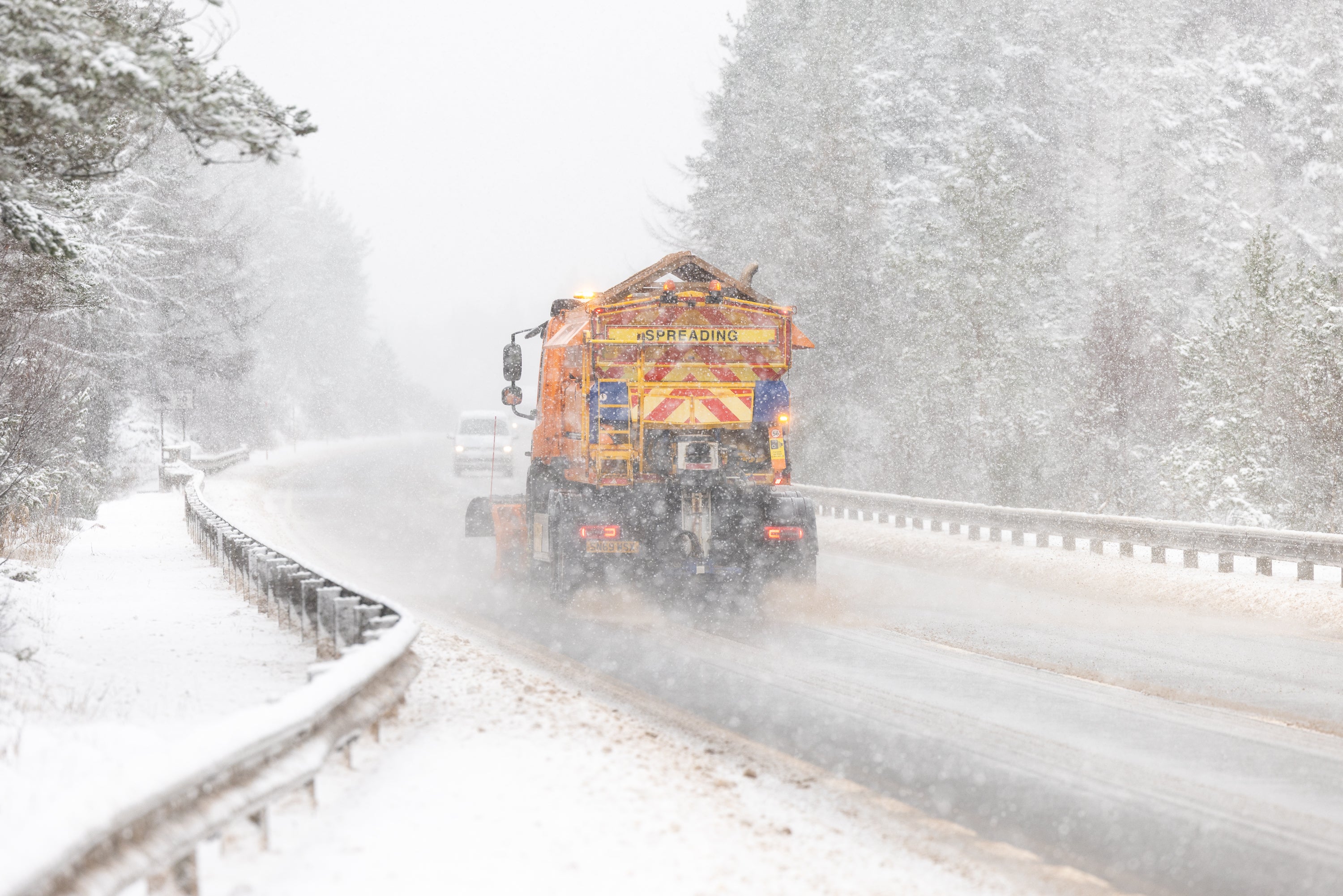 Gritter lorry on A9, south of Inverness. Amber weather warnings have been expanded after coming into force in parts of Scotland, as forecasters warn of heavy snow that could bring blizzard conditions and travel disruption. Picture date: Friday January 2, 2026.