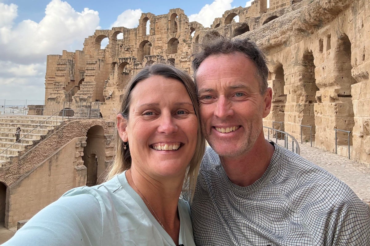 Son raises concerns for British parents detained in Iran amid deadly protests