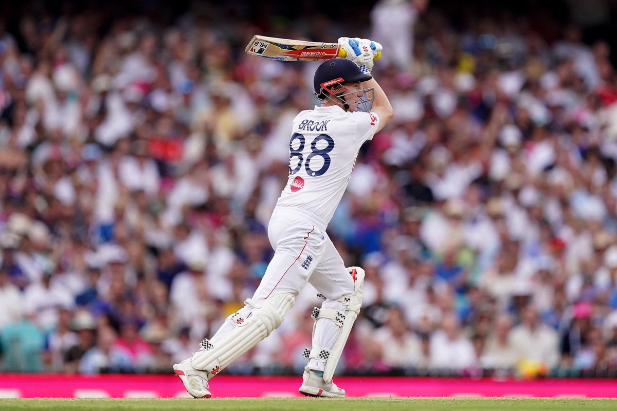 England on top as weather brings early end to first day of Sydney Test – UK Times