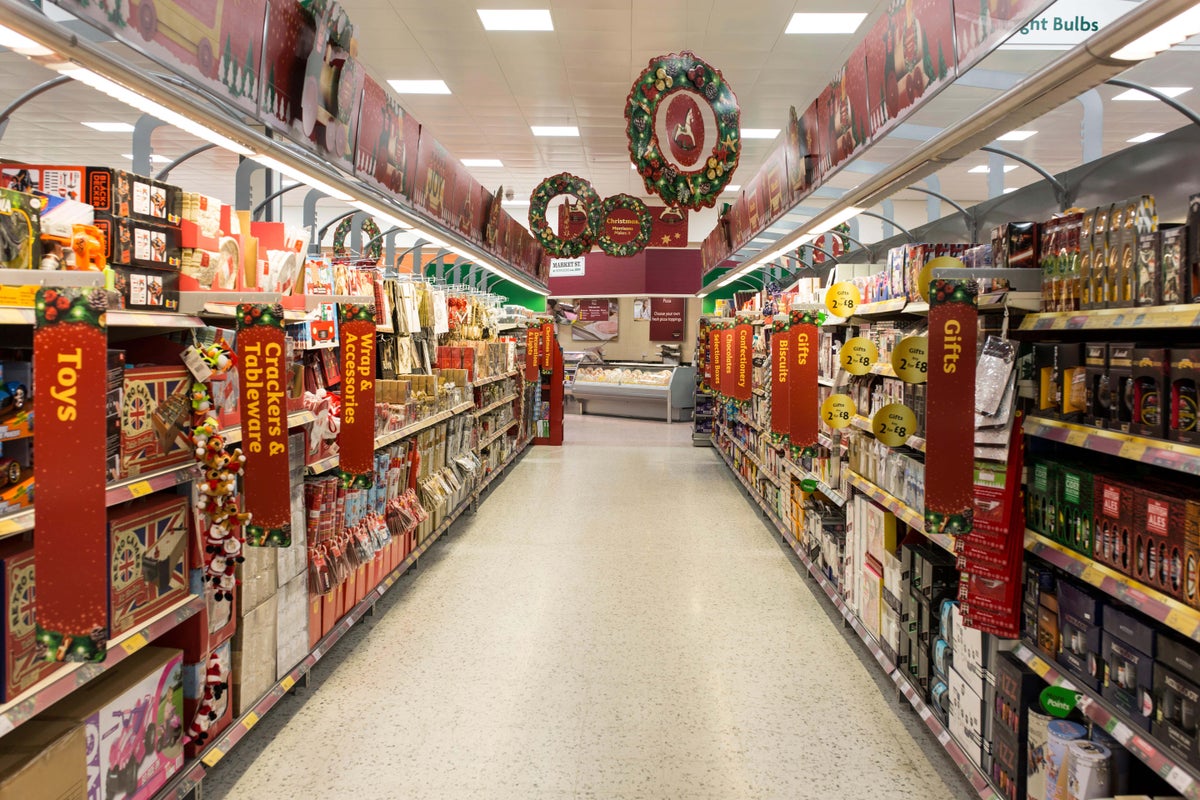 Shoppers spent average of £476 at supermarket in December as inflation eased