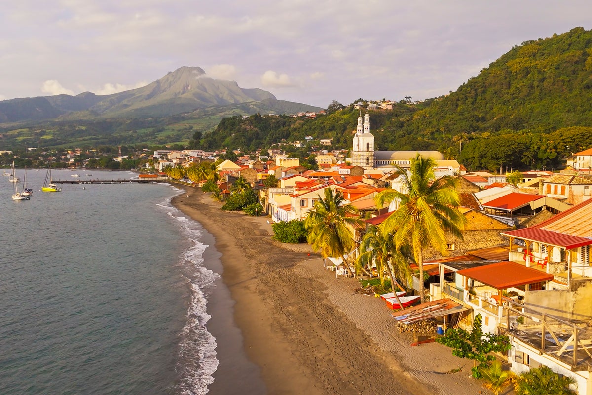 Two more tiny island nations agree to take in migrants from US