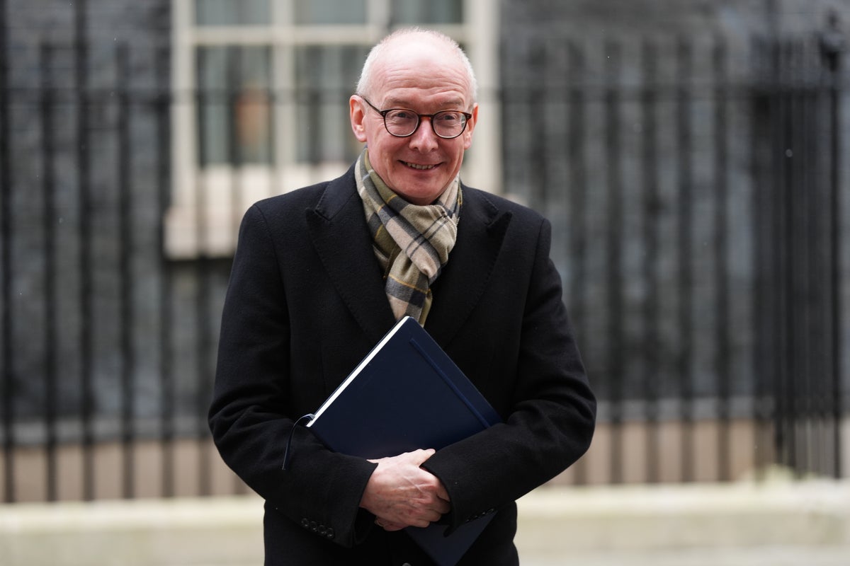 Criminals in hospital to lose benefits as Labour closes &lsquo;loophole&rsquo;