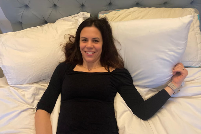 <p>Sleeping on your side reduces snoring, but I have also included pillows for back sleepers </p>