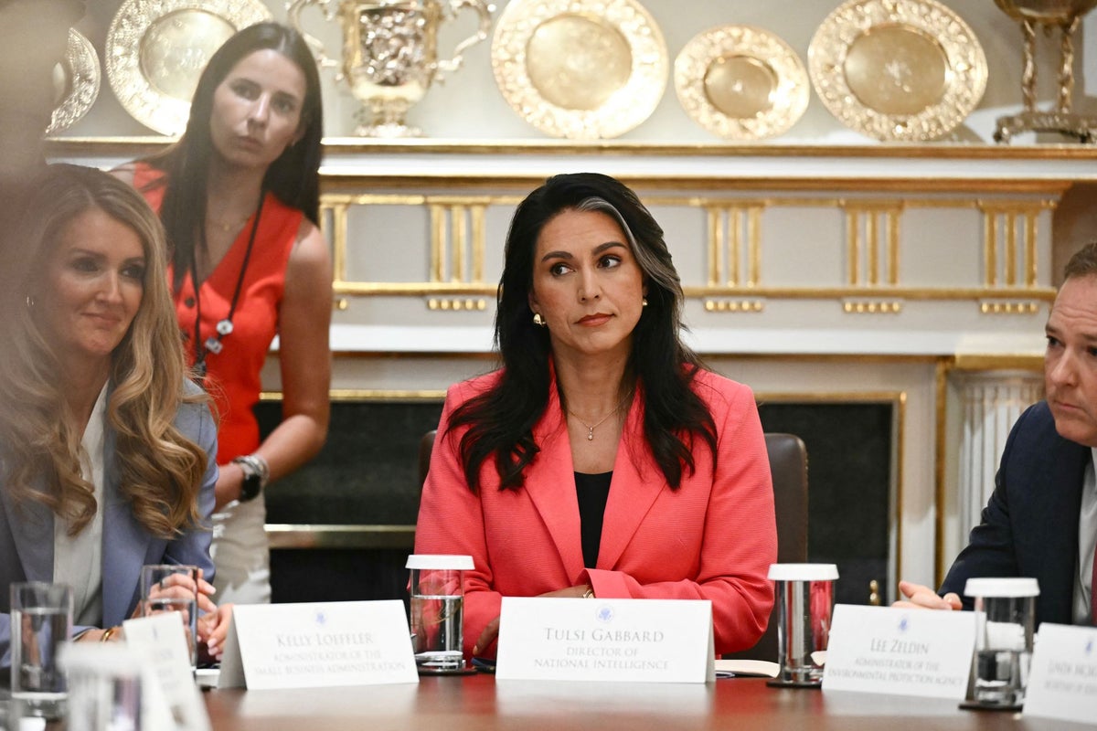 Tulsi Gabbard booted from Venezuela plans with aides joking DNI stands for ‘do not invite’ — but Vance denies report