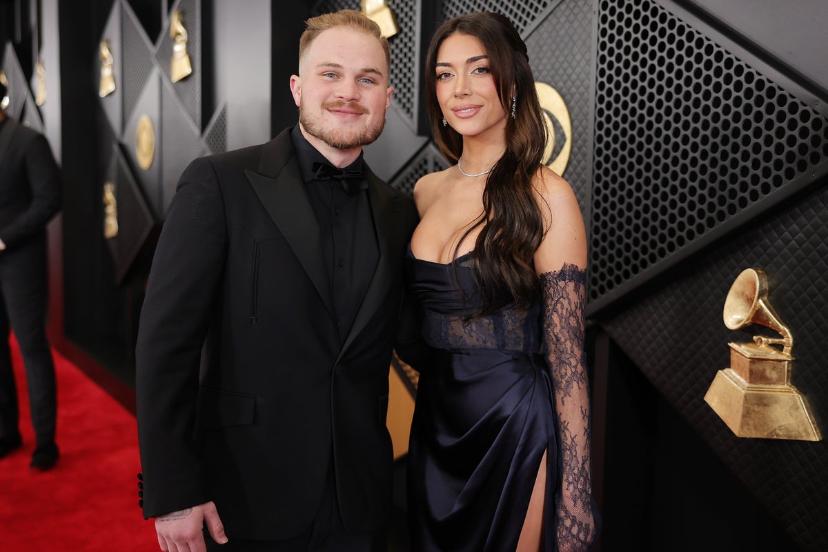 Zach Bryan disses ex on new album after messy Brianna ‘Chickenfry’ breakup Zach Bryan disses ex on new album after messy Brianna ‘Chickenfry’ breakup