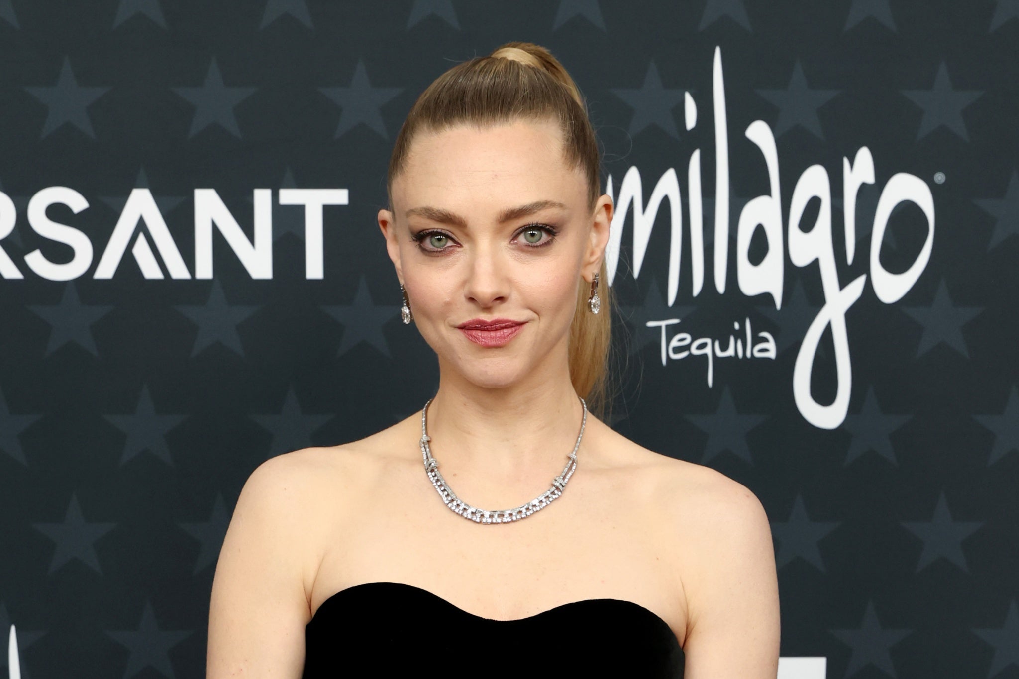 As a young actor, Seyfried would avoid her OCD triggers, such as ‘drinking too much alcohol’ or ‘staying out too late’