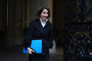 Liz Kendall disse que apoiaria o regulador Ofcom se decidisse bloquear efetivamente X se não cumprisse as leis do Reino Unido (Ben Whitley/PA)