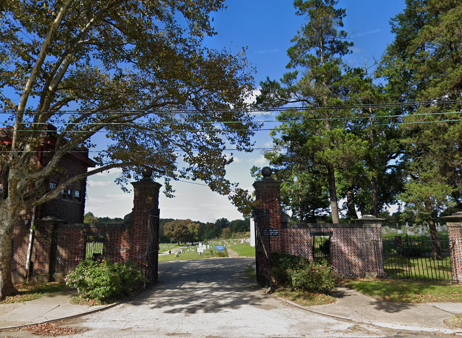 The entrance to Mount Moriah Cemetery where the thefts took place