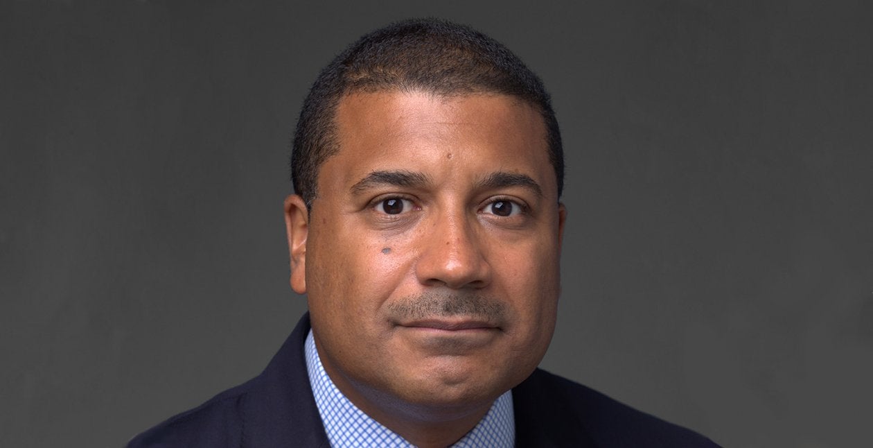 Frank Rose negociou um tratado com a Dinamarca para os Estados Unidos na Groenlândia