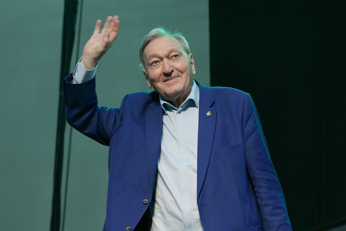 Erich von Däniken, author who spawned alien archaeology theory, dies at 90