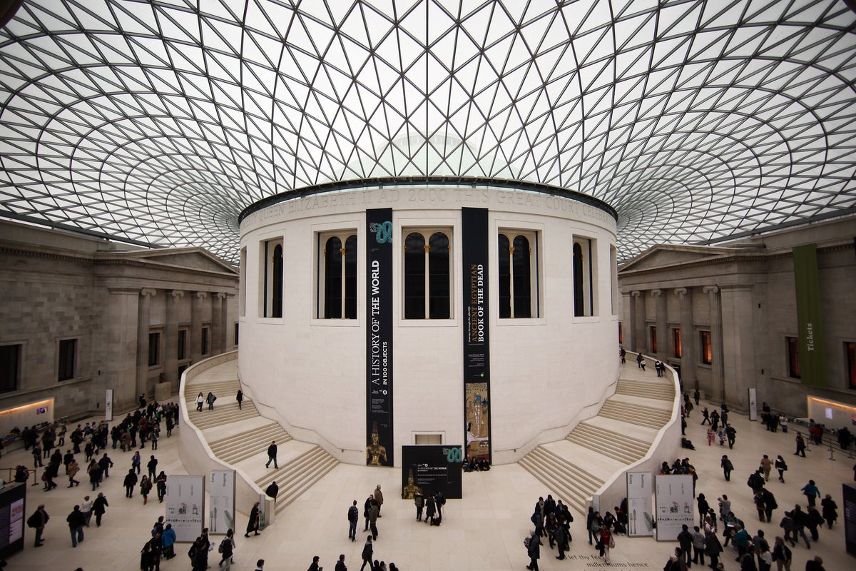 Government could charge foreign tourists to visit top UK museums