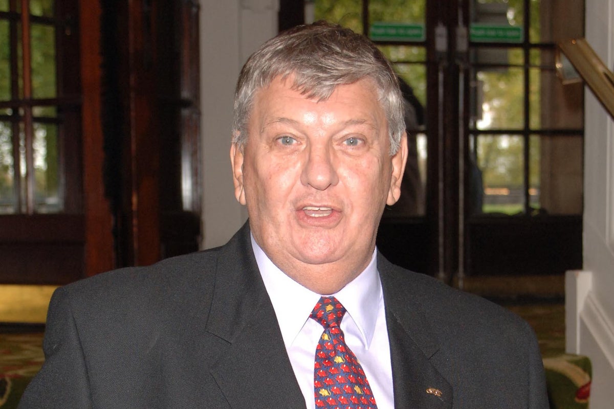 Derek Martin, actor known for playing EastEnders&rsquo; Charlie Slater, dies aged 92