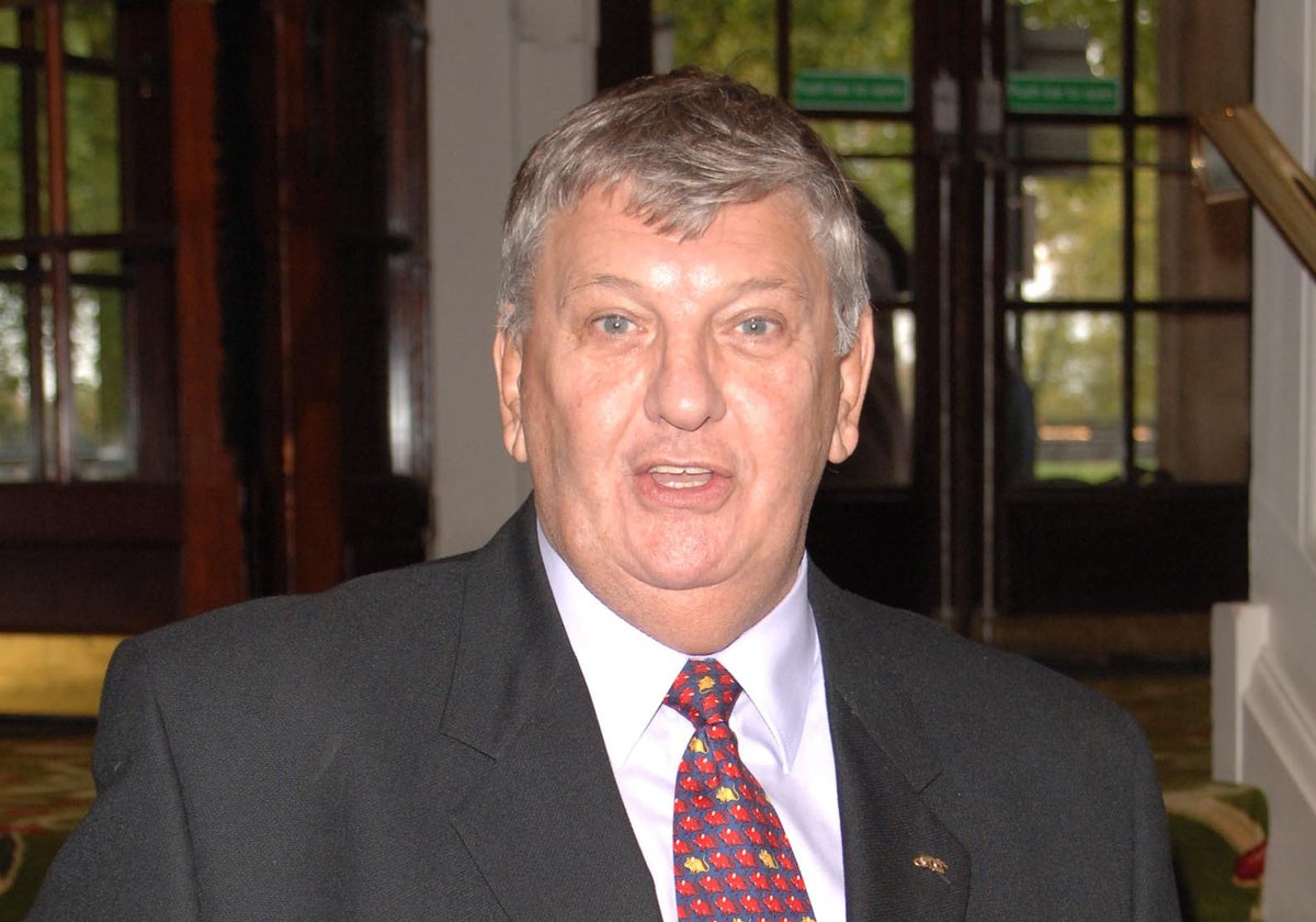 EastEnders' Derek Martin: A Tribute to Charlie Slater's Legacy