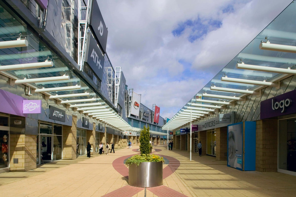 British Land boss stepping down to join warehouse developer