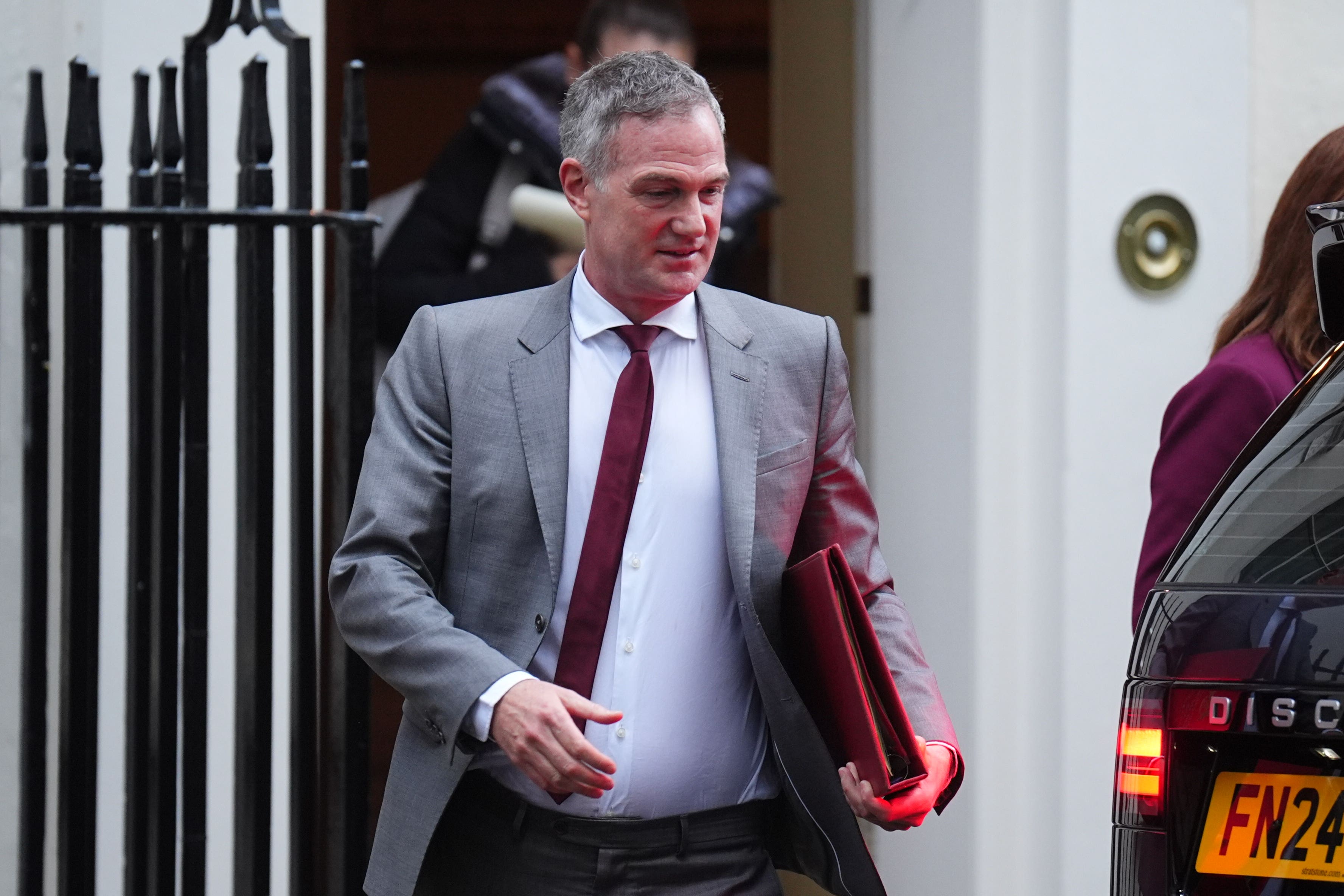 Peter Kyle diz que 'na adversidade há oportunidades'