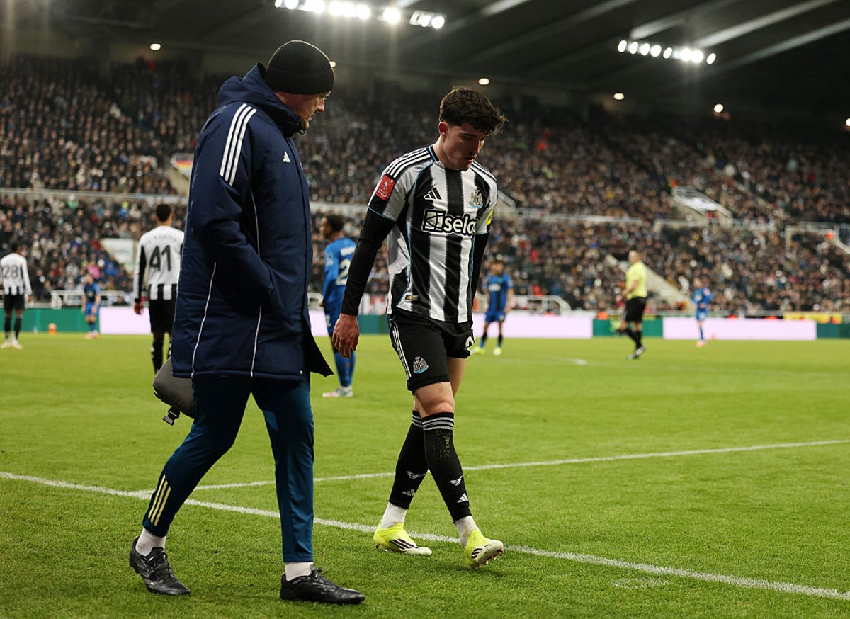 Image for Newcastle vs Man City Live: Team News and Line-ups from Carabao Cup Semi-Final